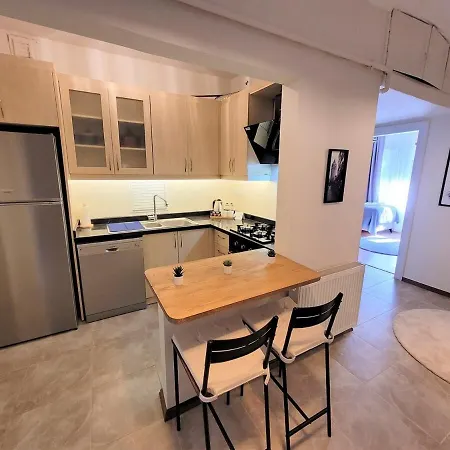 Appartement Spacious 3br At Taksim *