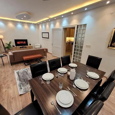 Spacious 3br At Taksim * Estambul